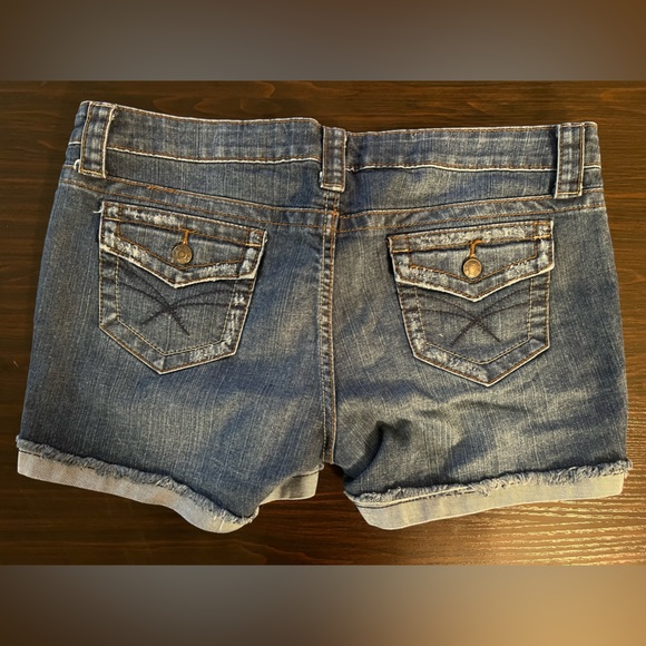 Ana Jean Shorts Size 12 - Picture 2 of 3